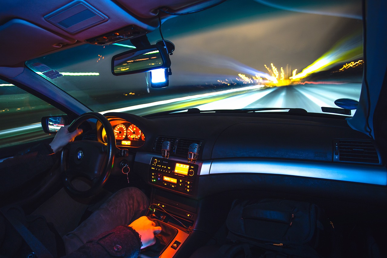 An image showcasing a fast-moving object captured with a low refresh rate, causing noticeable motion blur